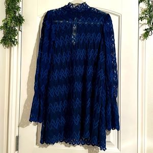 FREE PEOPLE BLUE LACE DRESS SIZE SMALL